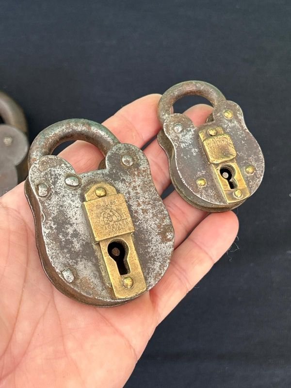 Lotes de candados antiguos en buen estado - imagen 7