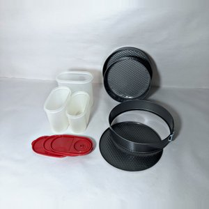 Lote siguiente: Lote de 3 Moldes Desmontables para Repostería y 2 Recipientes Plásticos con Tapa Roja