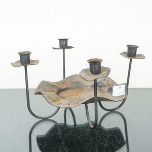 Candelabro de Hierro Rústico para 4 Velas - imagen 1