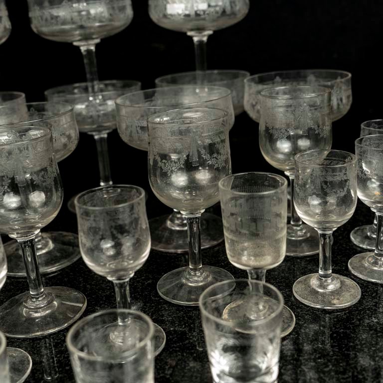 Item 2111274 - Image 1