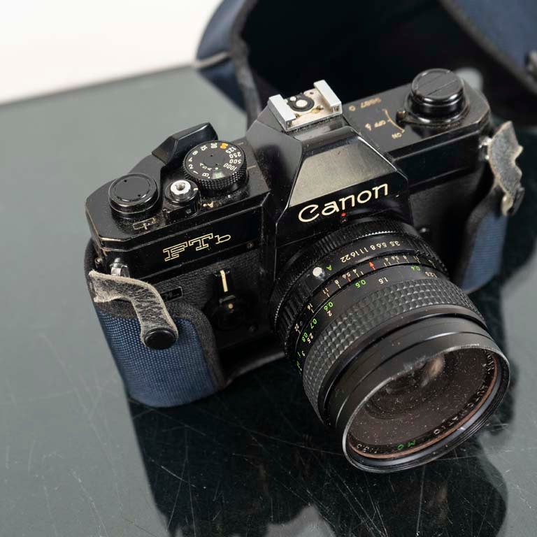 Cámara Canon FTb con estuche - Asegúrate de probar antes de comprar - imagen 2