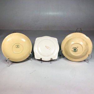 Tres Platos de Porcelana Inglesa con Diseños Distintos - imagen 6