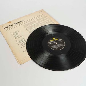 Vinilo LP "Con Los Beatles" - Primera Edición Argentina - imagen 2
