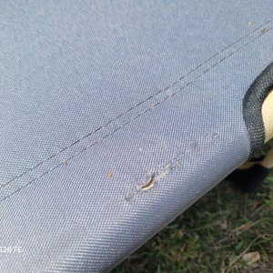 Catre Plegable para Camping - Tela Gris y Caños Beige - imagen 3