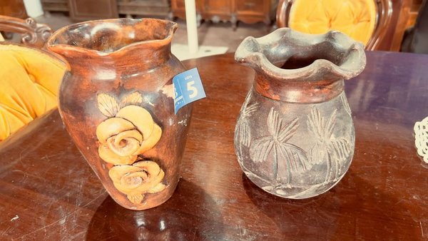 Dos floreros de cerámica decorativos - imagen 4