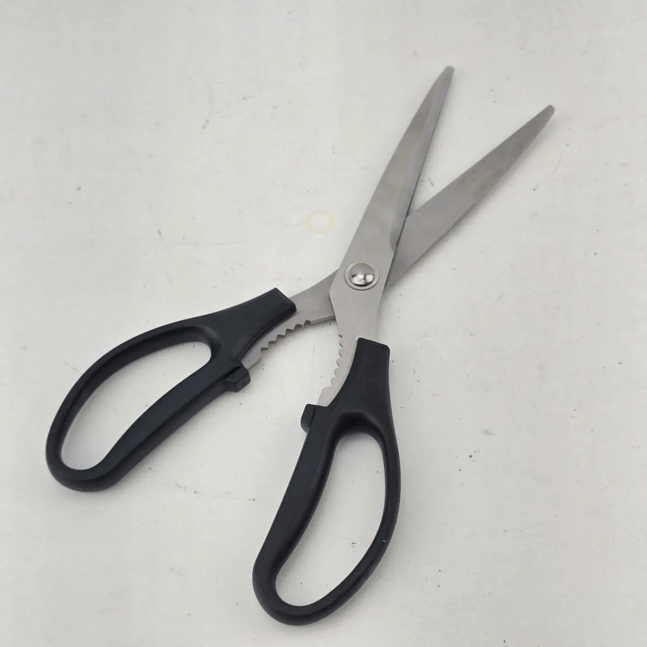 Tijeras de cocina multifuncionales - imagen 4