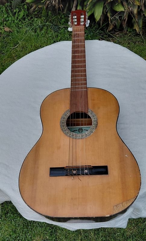 Guitarra Criolla Antigua Casa Núñez - imagen 1