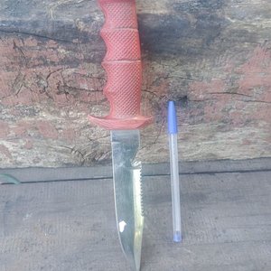 Lote siguiente: Cuchillo Antiguo Japonés con Hoja Sellada