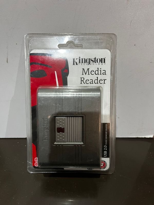 Conjunto de accesorios para tecnología - imagen 5