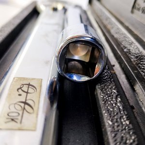 Torquímetro de 1/2" con Accesorios en Estuche - imagen 6