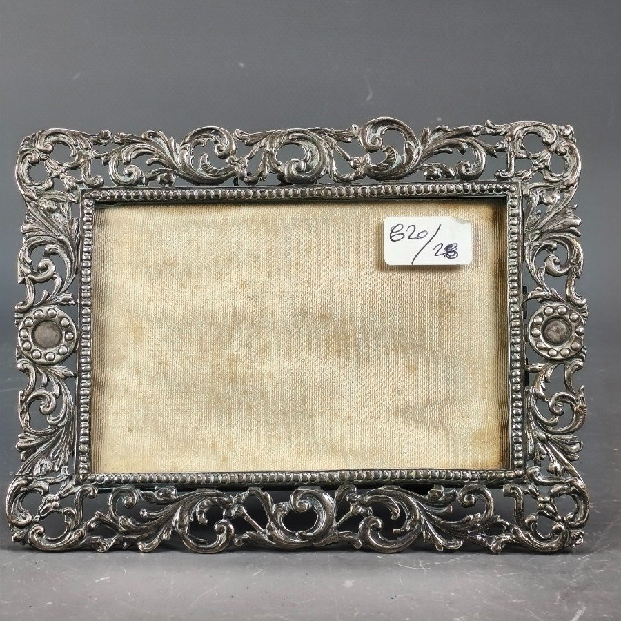 Item 18556 - Image 0