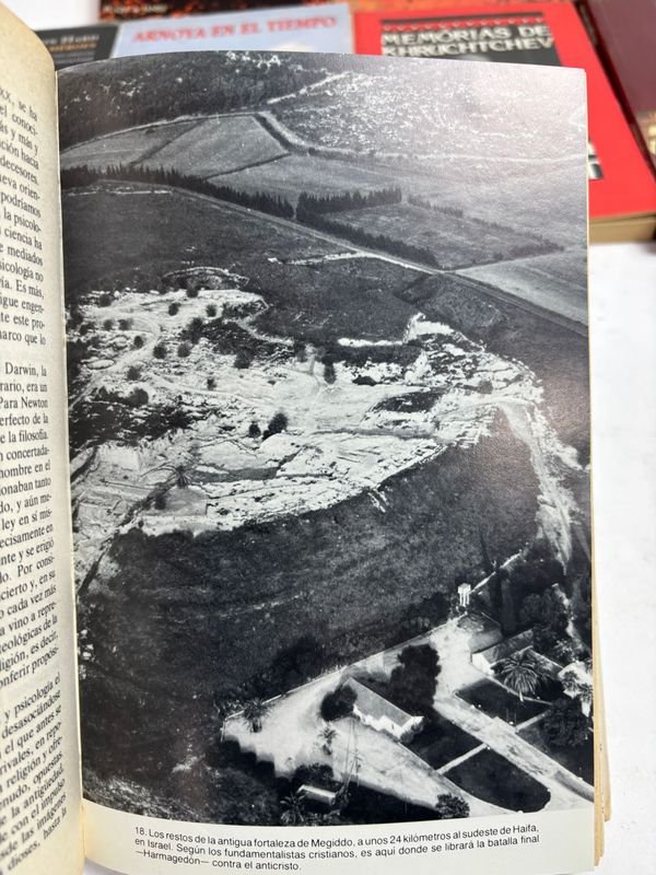 Colección de libros de historia y novela histórica - imagen 12