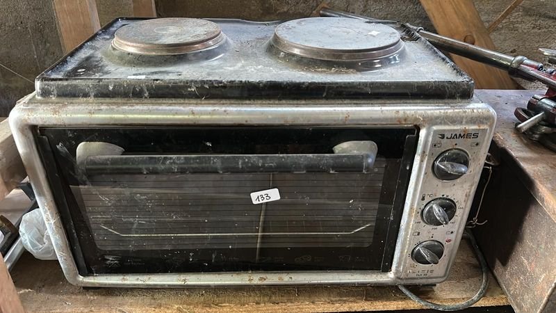 Lote siguiente: Horno eléctrico James en venta