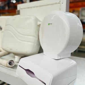 Lote de Accesorios Sanitarios Blancos - imagen 2