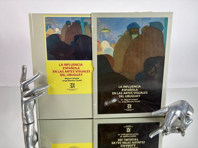 Lote siguiente: Dos libros de arte uruguayo con influencia española