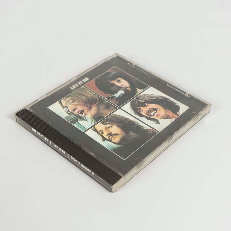 CD The Beatles "Let It Be" Edición USA
