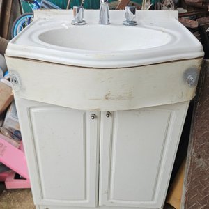 Lote anterior: Mueble de baño con bacha