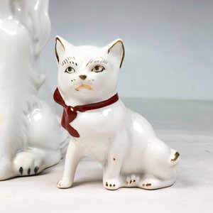 Figuras de Porcelana Blanca: Perro y Gato - imagen 2