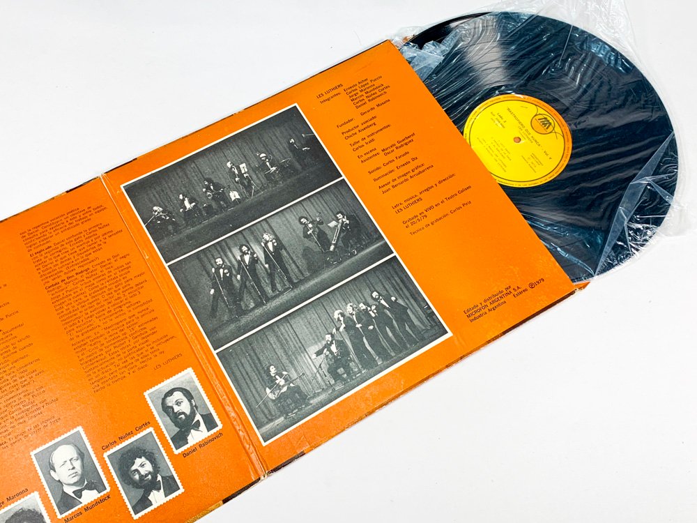 Afiche y disco de The Beatles y Les Luthiers - imagen 3