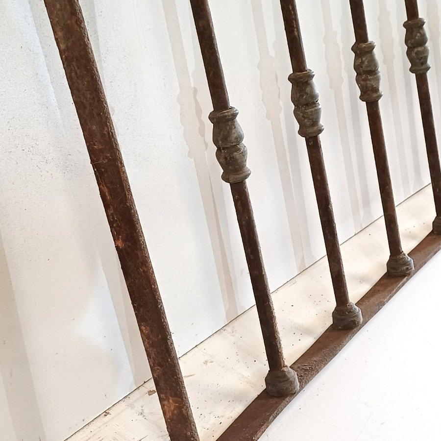 Reja antigua para decoración - imagen 9