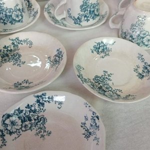 Juego de 10 Tazas y Platos de Café en Loza Inglesa Trentman - imagen 4