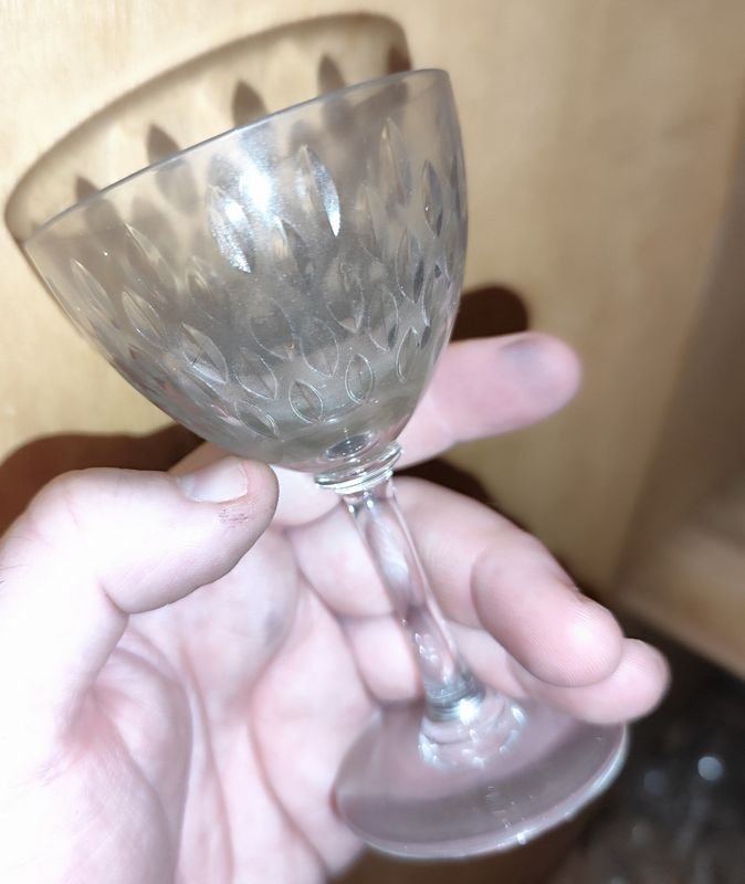 8 copitas francesas de cristal tallado BACCARAT - imagen 3
