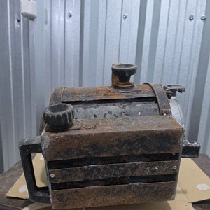 Foco Proyector Industrial Antiguo con Lente Acanalado - imagen 11