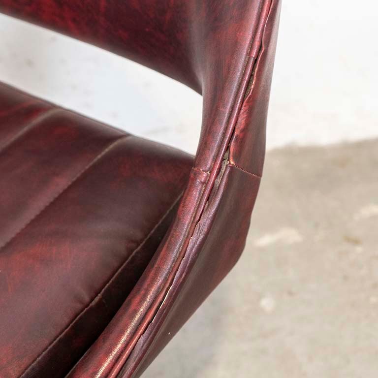 Item 2104118 - Image 1