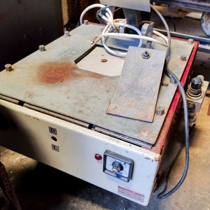 Lote de Maquinaria Industrial: Soplador, Imprenta, Envasadora y Más - imagen 2