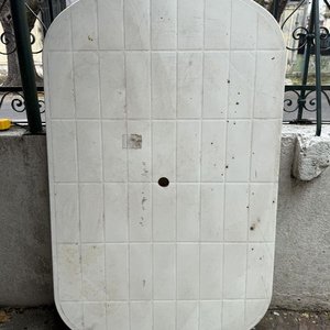 Lote siguiente: Tapa de Mesa Plástica Blanca Rectangular 138x83cm