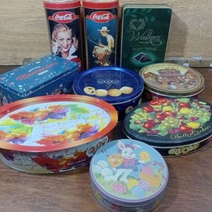 Lote anterior: Lote de Latas de Galletitas Coleccionables: Coca Cola, Walkers y Más