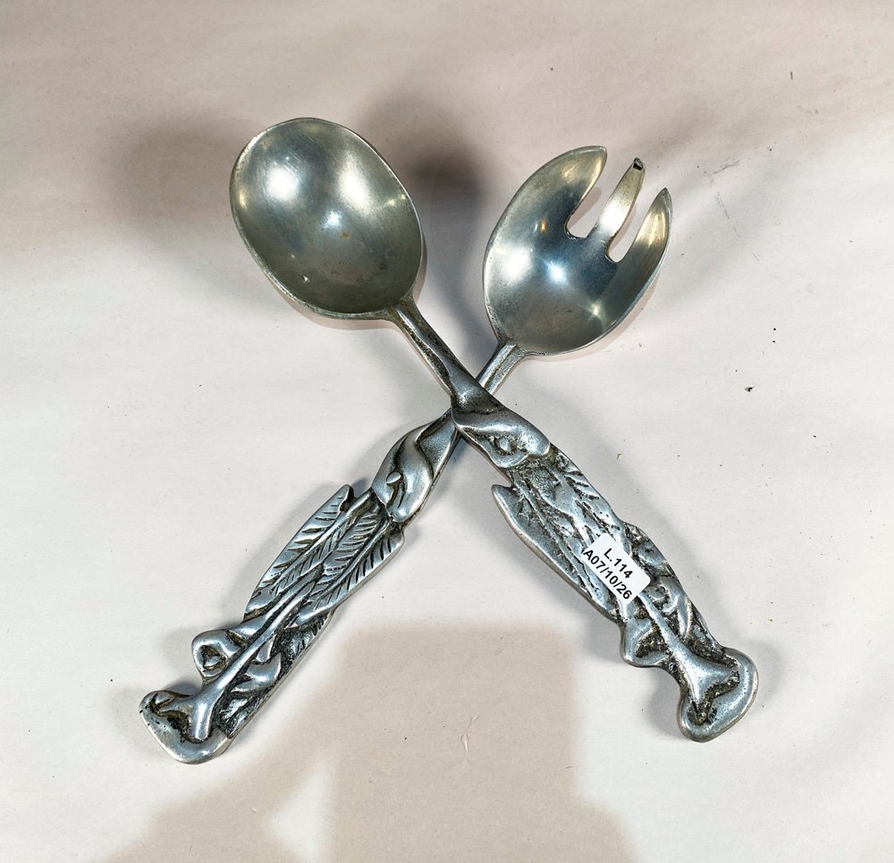 Juego de Cubiertos para Ensalada en Peltre con Diseño de Peces