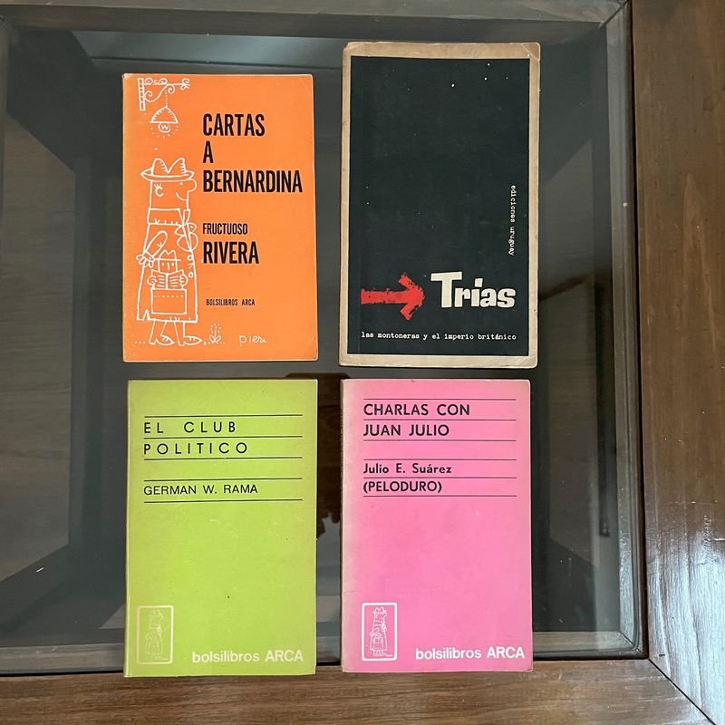 Lote de 4 libros sobre historia, política y cultura uruguaya