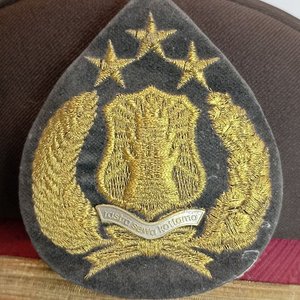 Gorra de Oficial de Policía de Indonesia - Talle 54 - imagen 2