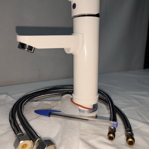 Monocomando de Pileta para Baño en PVC Blanco, Nuevo en Caja - imagen 3