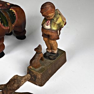 Lote de 5 Figuras de Madera: Niño con Perro y Animales - imagen 5