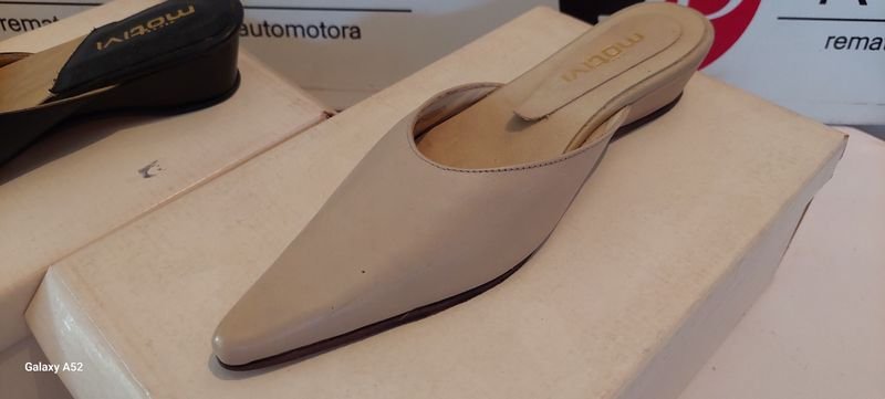 Zapatos de tacón alto en cuero - imagen 4