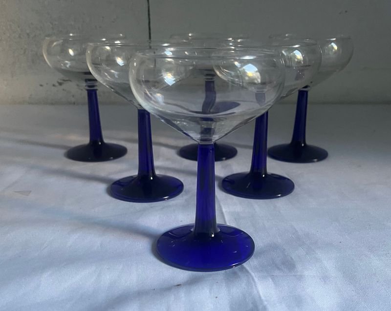 Juegos de copas de vidrio azul - imagen 10