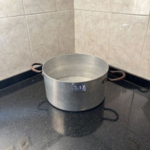 Olla Grande de Aluminio con Asas, 30 cm Diámetro - imagen 2
