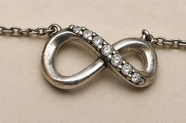Gargantilla Pandora Plata 925 Símbolo Infinito con Cristales - imagen 1