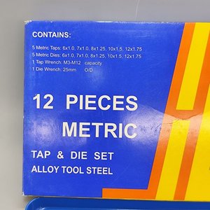 Juego de Terrajas y Machos Métricos de 12 Piezas en Caja de Chapa - imagen 2