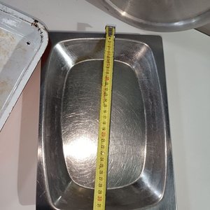 Fuente Esmaltada Blanca y Bandeja Inox con Tapas para Ollas - imagen 6