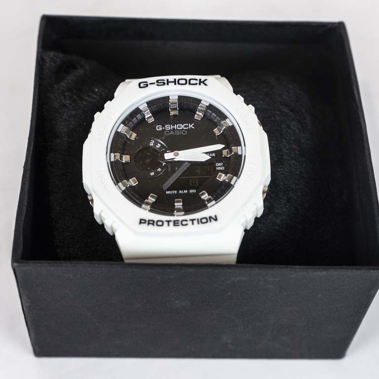 Lote anterior: Reloj pulsera (no se probó se vende a la vista)