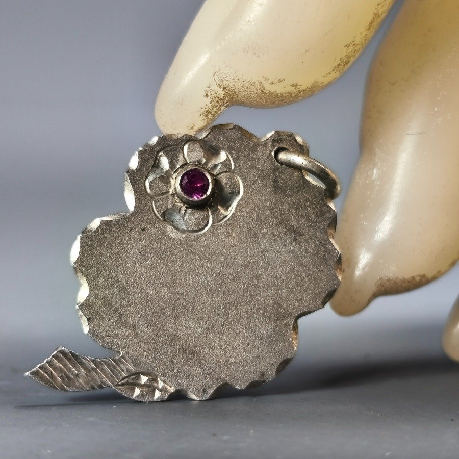 Item 16330 - Image 2