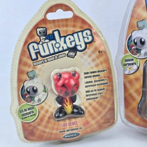 Lote de 2 Juguetes Interactivos Funkeys de Radica - imagen 2