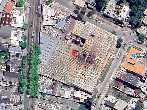 Venta de local industrial en A. 8 Octubre