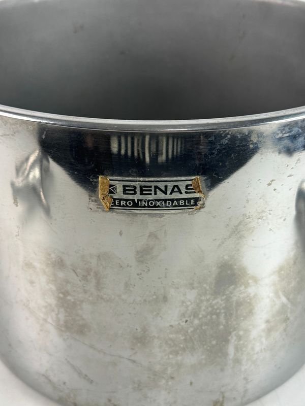 Item 884686 - Image 1