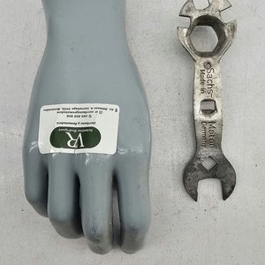 Lote anterior: Llave Multifunción Alemana Sachs para Bicicleta
