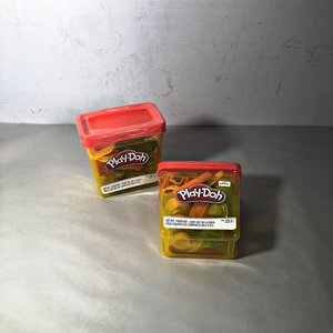 Lote anterior: Dos Baldes de Masa Play-Doh con Moldes de Animales y Formas