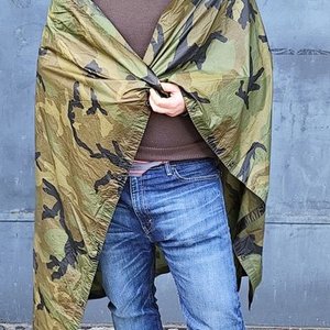 Capa de Agua Camuflada Ejército Americano Usada - imagen 1